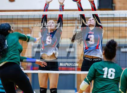 Thumbnail 2 in Evergreen @ Lindbergh (KingCo Tournament) photogallery.