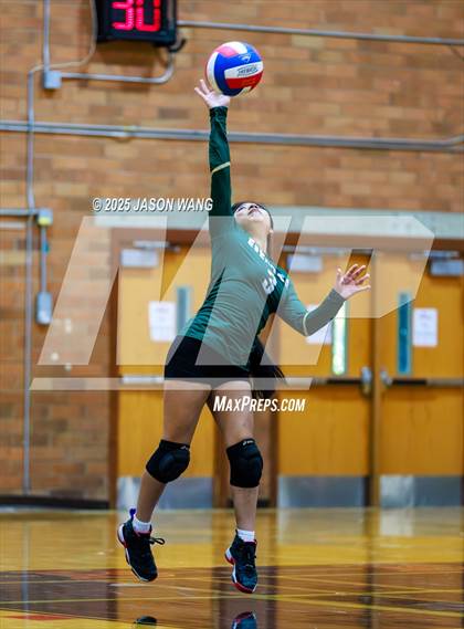 Thumbnail 2 in Evergreen @ Lindbergh (KingCo Tournament) photogallery.