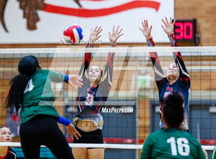 Thumbnail 3 in Evergreen @ Lindbergh (KingCo Tournament) photogallery.