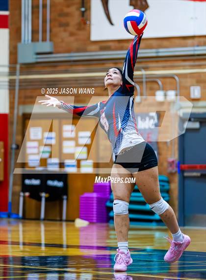 Thumbnail 1 in Evergreen @ Lindbergh (KingCo Tournament) photogallery.