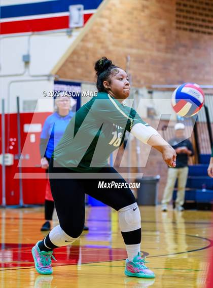 Thumbnail 3 in Evergreen @ Lindbergh (KingCo Tournament) photogallery.