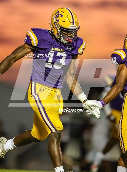 Thumbnail 1 in Lake Cormorant @ DeSoto Central photogallery.