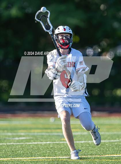 Thumbnail 1 in Reading Memorial (MIAA Division 2 Round of 32) photogallery.