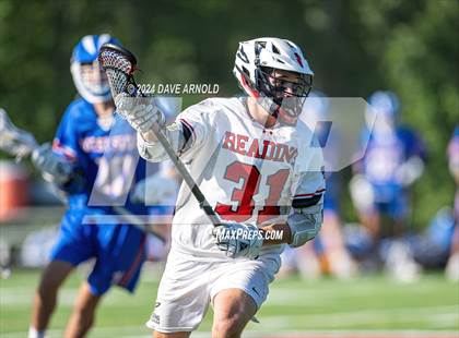 Thumbnail 3 in Reading Memorial (MIAA Division 2 Round of 32) photogallery.