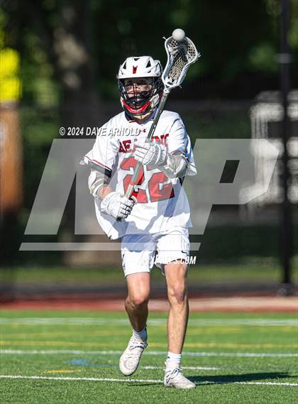 Thumbnail 1 in Reading Memorial (MIAA Division 2 Round of 32) photogallery.