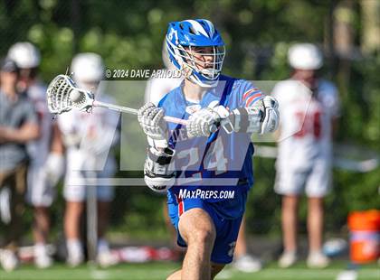 Thumbnail 1 in Reading Memorial (MIAA Division 2 Round of 32) photogallery.