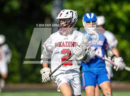 Thumbnail 1 in Reading Memorial (MIAA Division 2 Round of 32) photogallery.
