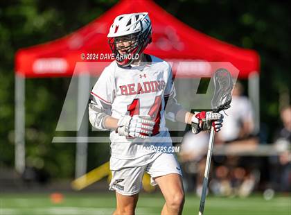 Thumbnail 2 in Reading Memorial (MIAA Division 2 Round of 32) photogallery.