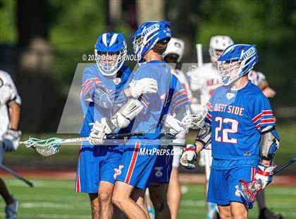 Thumbnail 3 in Reading Memorial (MIAA Division 2 Round of 32) photogallery.