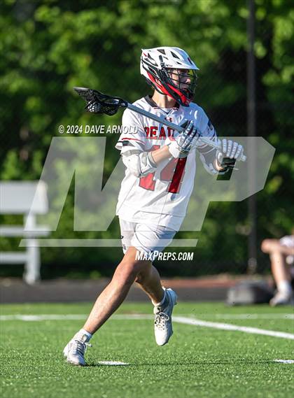 Thumbnail 1 in Reading Memorial (MIAA Division 2 Round of 32) photogallery.