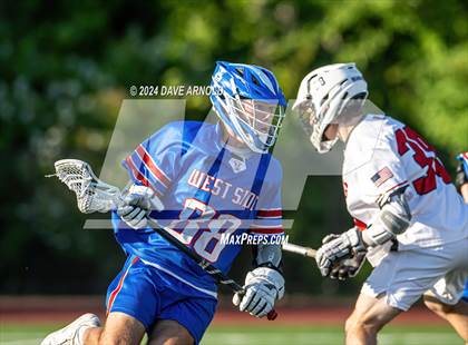 Thumbnail 2 in Reading Memorial (MIAA Division 2 Round of 32) photogallery.