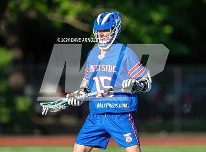 Thumbnail 2 in Reading Memorial (MIAA Division 2 Round of 32) photogallery.