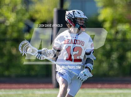 Thumbnail 3 in Reading Memorial (MIAA Division 2 Round of 32) photogallery.