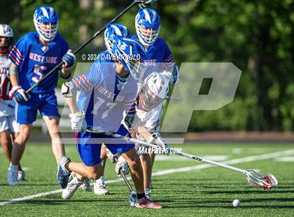 Thumbnail 3 in Reading Memorial (MIAA Division 2 Round of 32) photogallery.