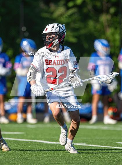Thumbnail 1 in Reading Memorial (MIAA Division 2 Round of 32) photogallery.