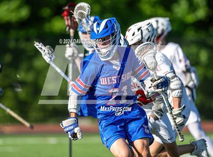 Thumbnail 2 in Reading Memorial (MIAA Division 2 Round of 32) photogallery.