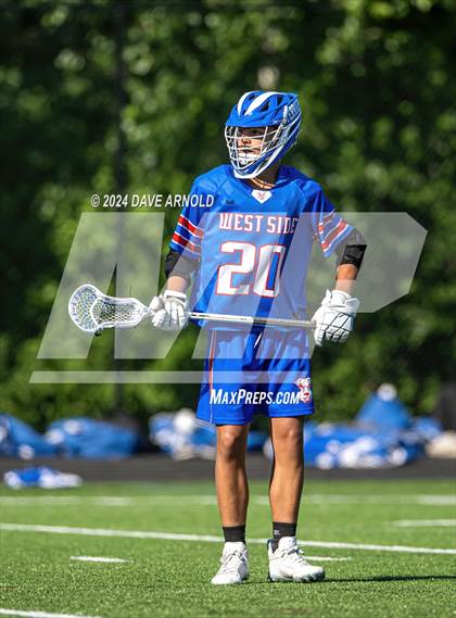 Thumbnail 1 in Reading Memorial (MIAA Division 2 Round of 32) photogallery.