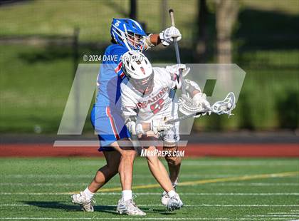 Thumbnail 2 in Reading Memorial (MIAA Division 2 Round of 32) photogallery.
