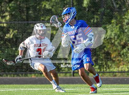 Thumbnail 3 in Reading Memorial (MIAA Division 2 Round of 32) photogallery.