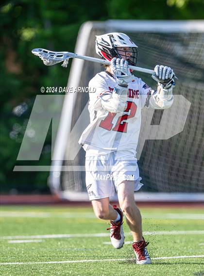 Thumbnail 1 in Reading Memorial (MIAA Division 2 Round of 32) photogallery.