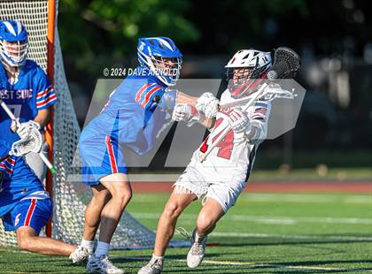 Thumbnail 3 in Reading Memorial (MIAA Division 2 Round of 32) photogallery.