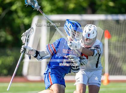 Thumbnail 2 in Reading Memorial (MIAA Division 2 Round of 32) photogallery.