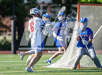 Thumbnail 2 in Reading Memorial (MIAA Division 2 Round of 32) photogallery.