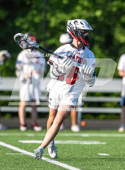Thumbnail 3 in Reading Memorial (MIAA Division 2 Round of 32) photogallery.