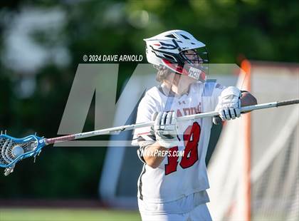 Thumbnail 1 in Reading Memorial (MIAA Division 2 Round of 32) photogallery.