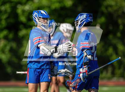 Thumbnail 2 in Reading Memorial (MIAA Division 2 Round of 32) photogallery.