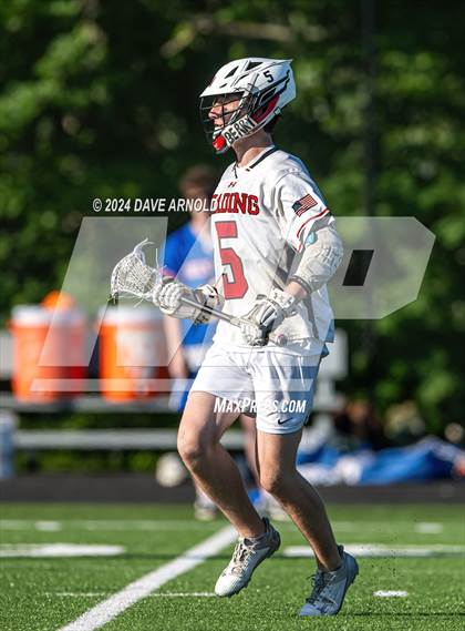 Thumbnail 1 in Reading Memorial (MIAA Division 2 Round of 32) photogallery.