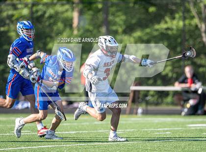 Thumbnail 2 in Reading Memorial (MIAA Division 2 Round of 32) photogallery.