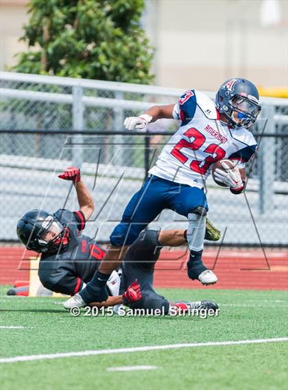 Thumbnail 2 in American @ Arroyo photogallery.