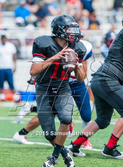 Thumbnail 1 in American @ Arroyo photogallery.