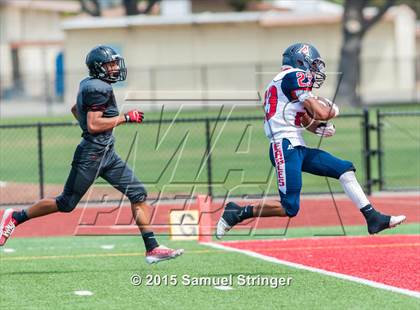 Thumbnail 1 in American @ Arroyo photogallery.