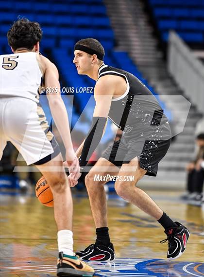 Thumbnail 3 in Harvard-Westlake vs. St. John Bosco photogallery.