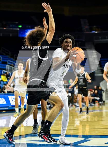 Thumbnail 2 in Harvard-Westlake vs. St. John Bosco photogallery.