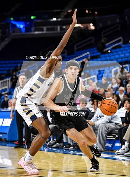 Thumbnail 2 in Harvard-Westlake vs. St. John Bosco photogallery.