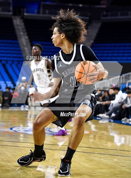 Thumbnail 2 in Harvard-Westlake vs. St. John Bosco photogallery.