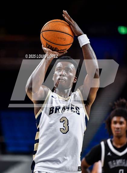 Thumbnail 3 in Harvard-Westlake vs. St. John Bosco photogallery.