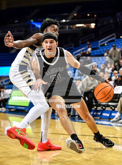 Thumbnail 3 in Harvard-Westlake vs. St. John Bosco photogallery.