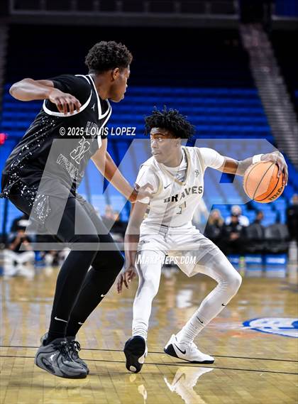 Thumbnail 2 in Harvard-Westlake vs. St. John Bosco photogallery.