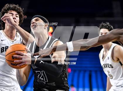 Thumbnail 2 in Harvard-Westlake vs. St. John Bosco photogallery.