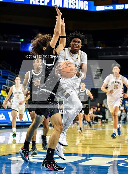 Thumbnail 3 in Harvard-Westlake vs. St. John Bosco photogallery.