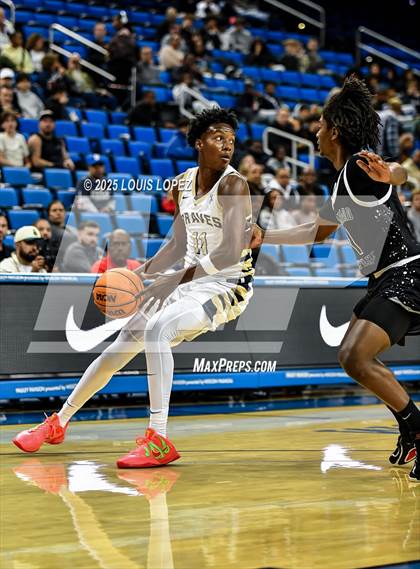 Thumbnail 3 in Harvard-Westlake vs. St. John Bosco photogallery.