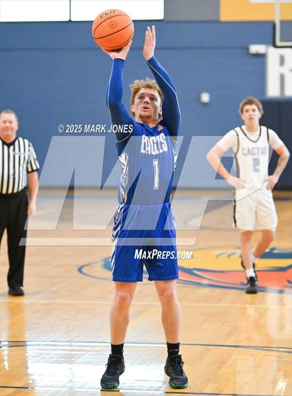 Thumbnail 2 in Cactus vs. El Capitan (Great Desert Shootout) photogallery.