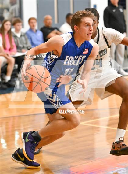 Thumbnail 1 in Cactus vs. El Capitan (Great Desert Shootout) photogallery.