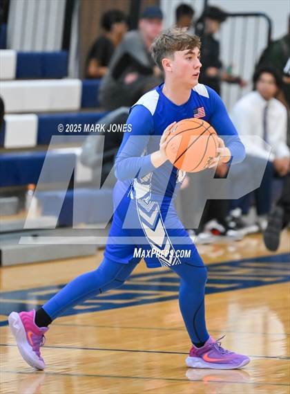 Thumbnail 2 in Cactus vs. El Capitan (Great Desert Shootout) photogallery.