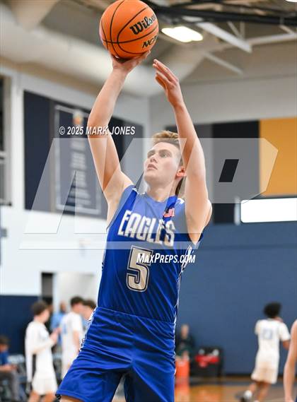 Thumbnail 3 in Cactus vs. El Capitan (Great Desert Shootout) photogallery.