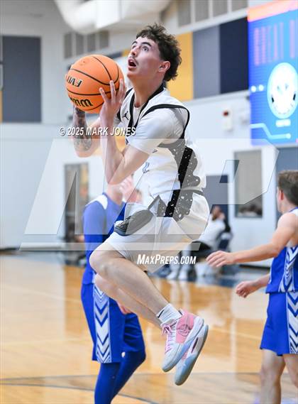 Thumbnail 2 in Cactus vs. El Capitan (Great Desert Shootout) photogallery.